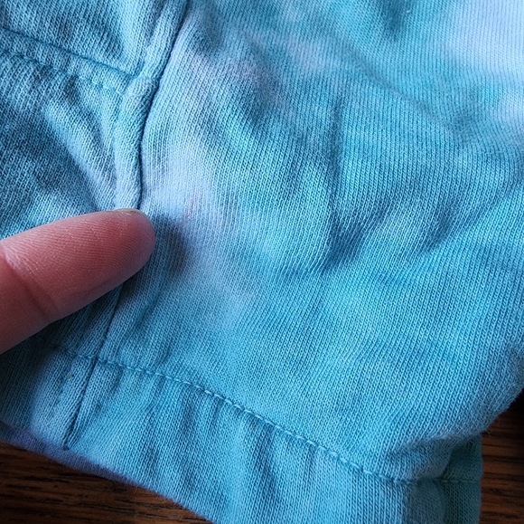 Sovereign Code 2 Piece Tie Dyed Shorts Set 12 mos. - Picture 6 of 8